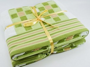 4 pcs high quality gift Towel Set..
