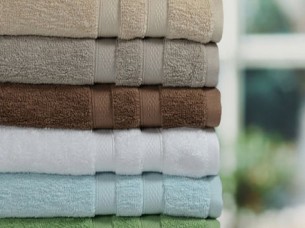 Plain Bath Towels 100 % Cotton..