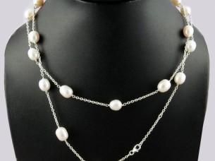 Forever Fashion White Pearl 925 Sterling Silver Necklace..