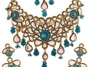 Blue Gold Plated Kundan Necklace Set..