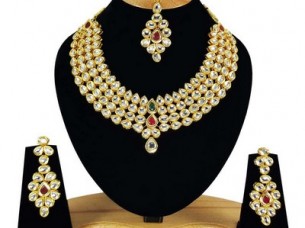 Red & Green Gold Plated Meena Kundan Necklace Set Earr..