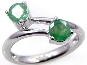 Genuine Emerald Round & .925 Sterling Silver Ring..