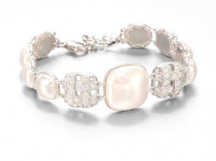 Pearl Sparkle 9k Gold Bracelet..