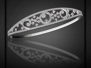 Diamond Bracelet In 18k White Gold at Wholesale Price..