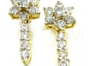 Gold Diamond Earrings..