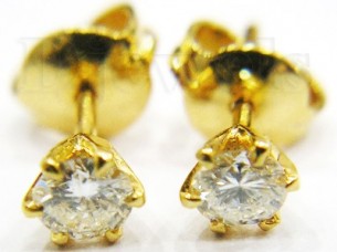 Diamond Gold Earrings..