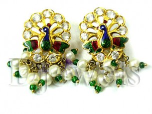 Natural Emerald & Pearl Diamond Earrings..