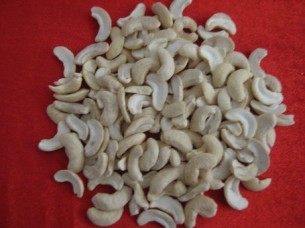 Cashew Nut Split..