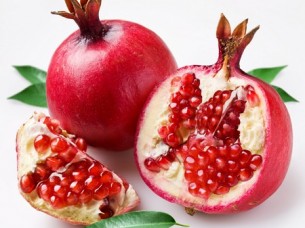 Fresh Pomegranates fruit for Greece..