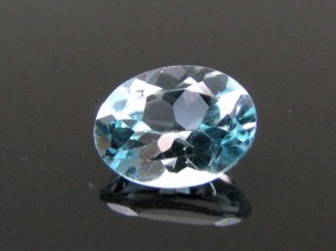 1.5Ct Natural Real Blue Topaz Oval Faceted Gemstone..