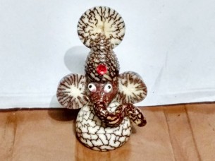 Betel Nut Small Ganesh Statue..