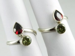 Lovely Awesum Colour Red CZ & Green CZ 925 Sterling Silver Toe Rings
