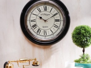 Artshai 16 inch Vintage look Black Wall Clock with brass ring
