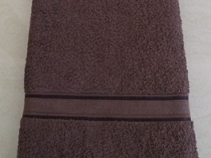 100 % Cotton Plain Dyed Bath Towel