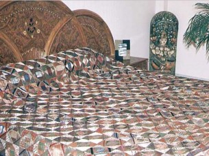 Indian Handmade Fine Patchwork Bedspread at Discounted Price