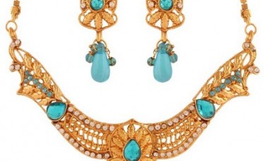 Blue Gold Plated Austrian Diamond Necklace Set with Blue Pearl