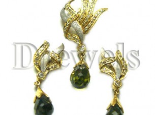 Gold Diamond Pendant Set with Green Pearl