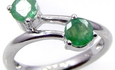 Genuine Emerald Round & .925 Sterling Silver Ring
