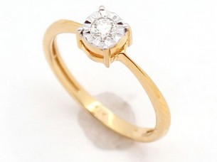 14K Gold Sparkling Diamond Beautiful Women Ring